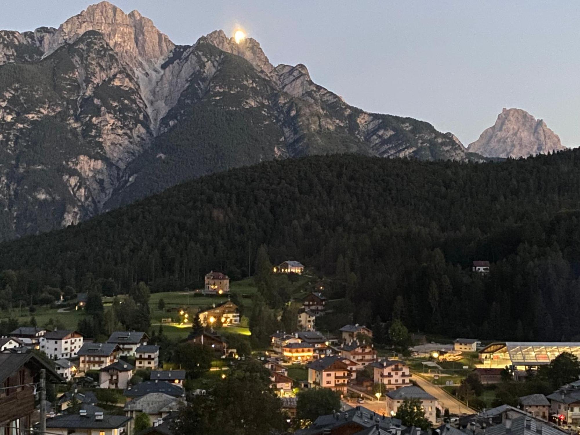 Reggia Al Sole Apartment Pieve di Cadore Exterior photo